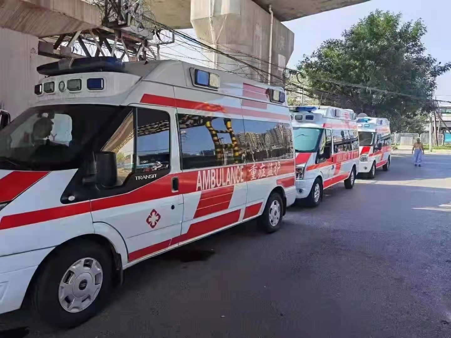 榆树市救护车出租